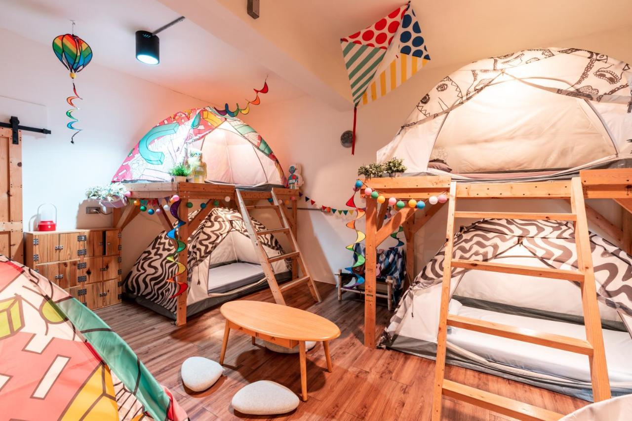 Yilan Inspiration Hostel Lotung Kültér fotó