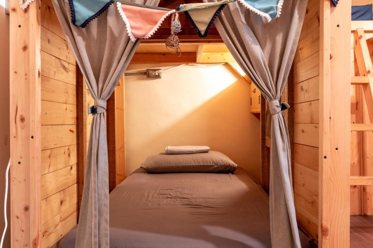 Yilan Inspiration Hostel Lotung Kültér fotó